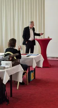 Vortrag Herr Farina